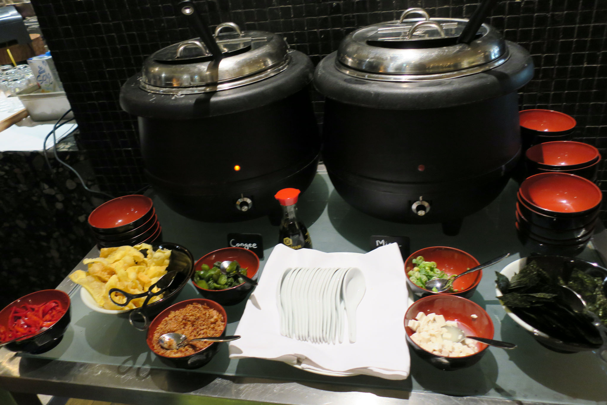 30151511534_a84a6089f8_k